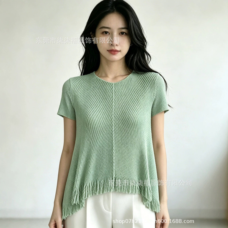 High-End Dragon Scale Pleated V-Neck Short-Sleeved T-Shirt for Women, New Summer Design, Slimming, Versatile, Elegant Workwear Top High-End Dragon Scale Pleated V-Neck Short-Sleeved T-Shirt for Women, New Summer Design, Slimming, Versatile, Elegant Workwear Top