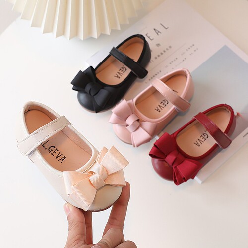 2024 Spring and Autumn New Korean Style Bow Girls Princess Shoes Children's Soft Soled Shallow Mouth Single Shoes Flat Small Leather Shoes