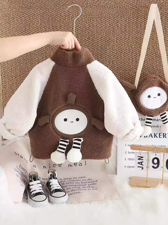 Bebé de moda de terciopelo grueso abrigo de invierno 2024 nuevo otoño y invierno niñas niños cartoon mochila suéter