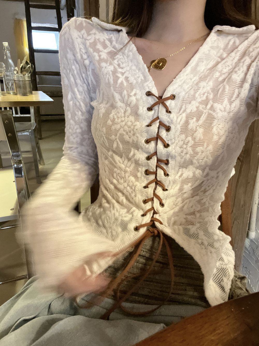 hmqViviiyNSAyin7WuaftzgMvP0HRWt2YPNp