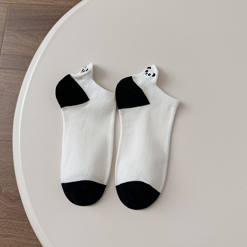 Calcetines de moda de tacón bajo de corte bajo de las mujeres bordadas Corea del Sur lindo dibujos animados japoneses estilo coreano primavera y verano calcetines delgados