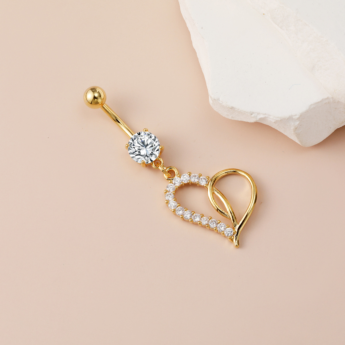 Kolczyk do pępka w kształcie serca z diamentem dla kobiet_voghion.com