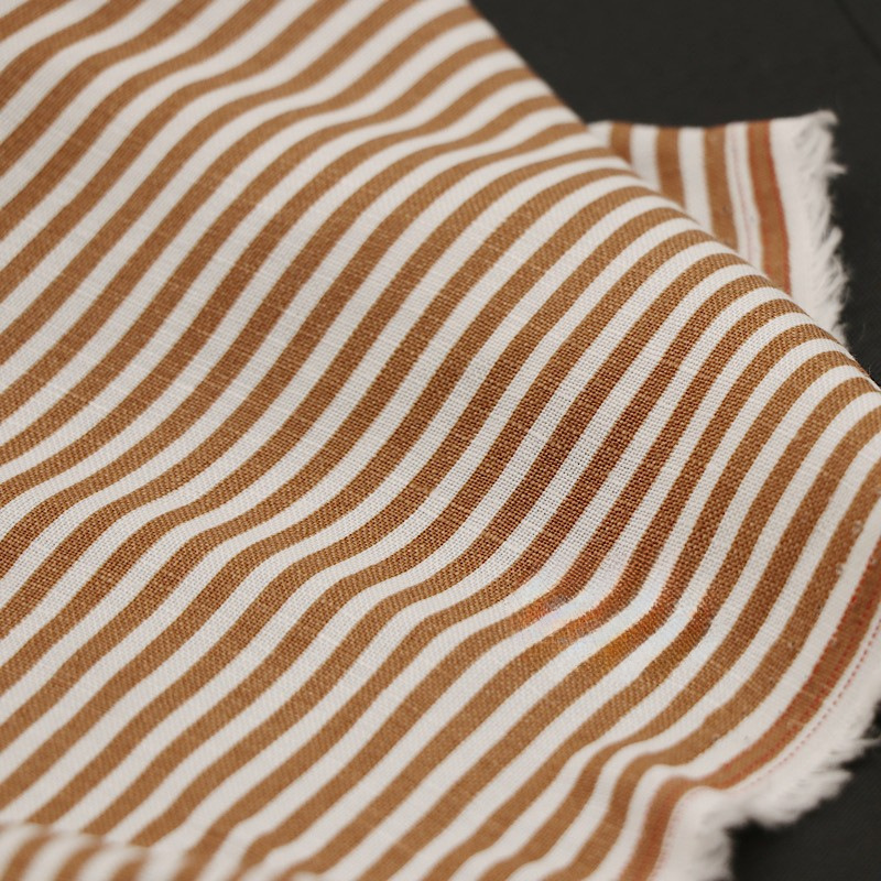 暗橘色条纹印花仿麻布料 春秋款筋骨感衬衫连衣裙复古长袍面料