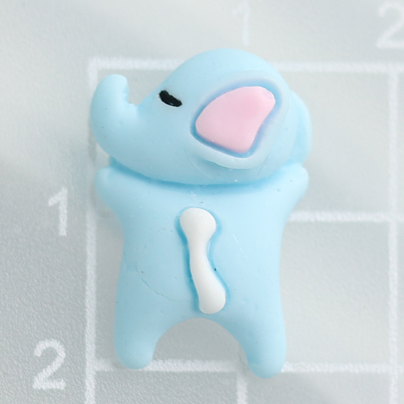 수지 엎드린 코끼리 1.4x2.0cm