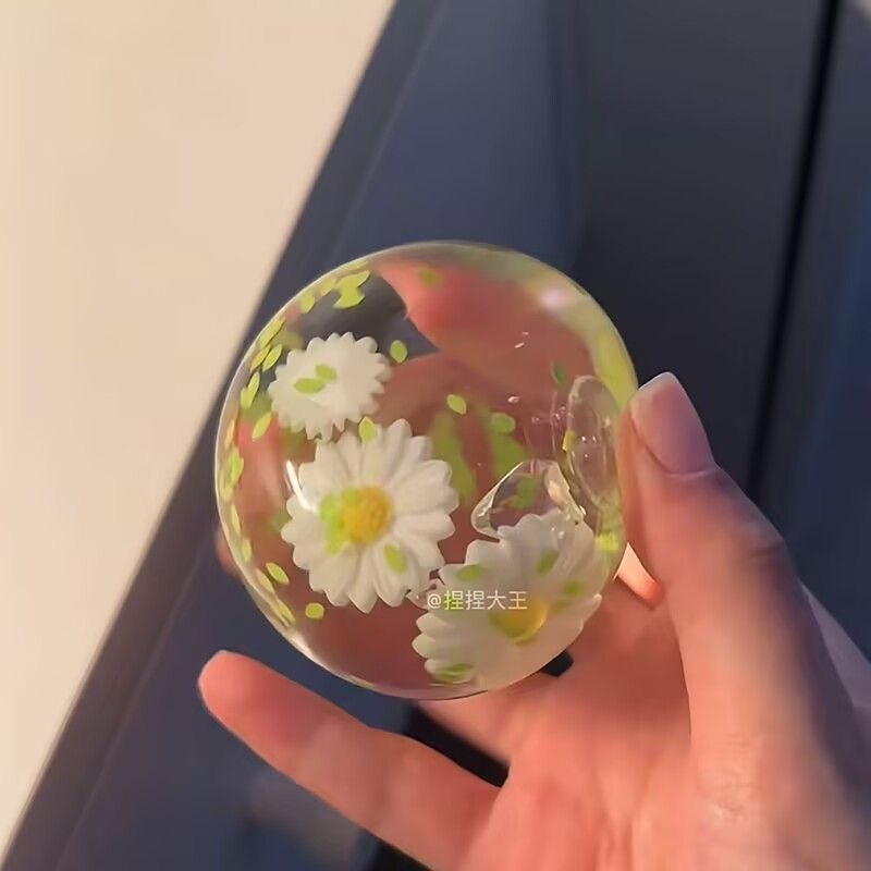 小紅書と同じスタイルの小さなしわ菊の花のピンチクリエイティブおもちゃインターネット有名人のホットスタイル麦芽糖減圧アーティファクトギフト|undefined