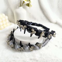 パリ王妃【花辞】高級感のある薄い糸が絡まっています。