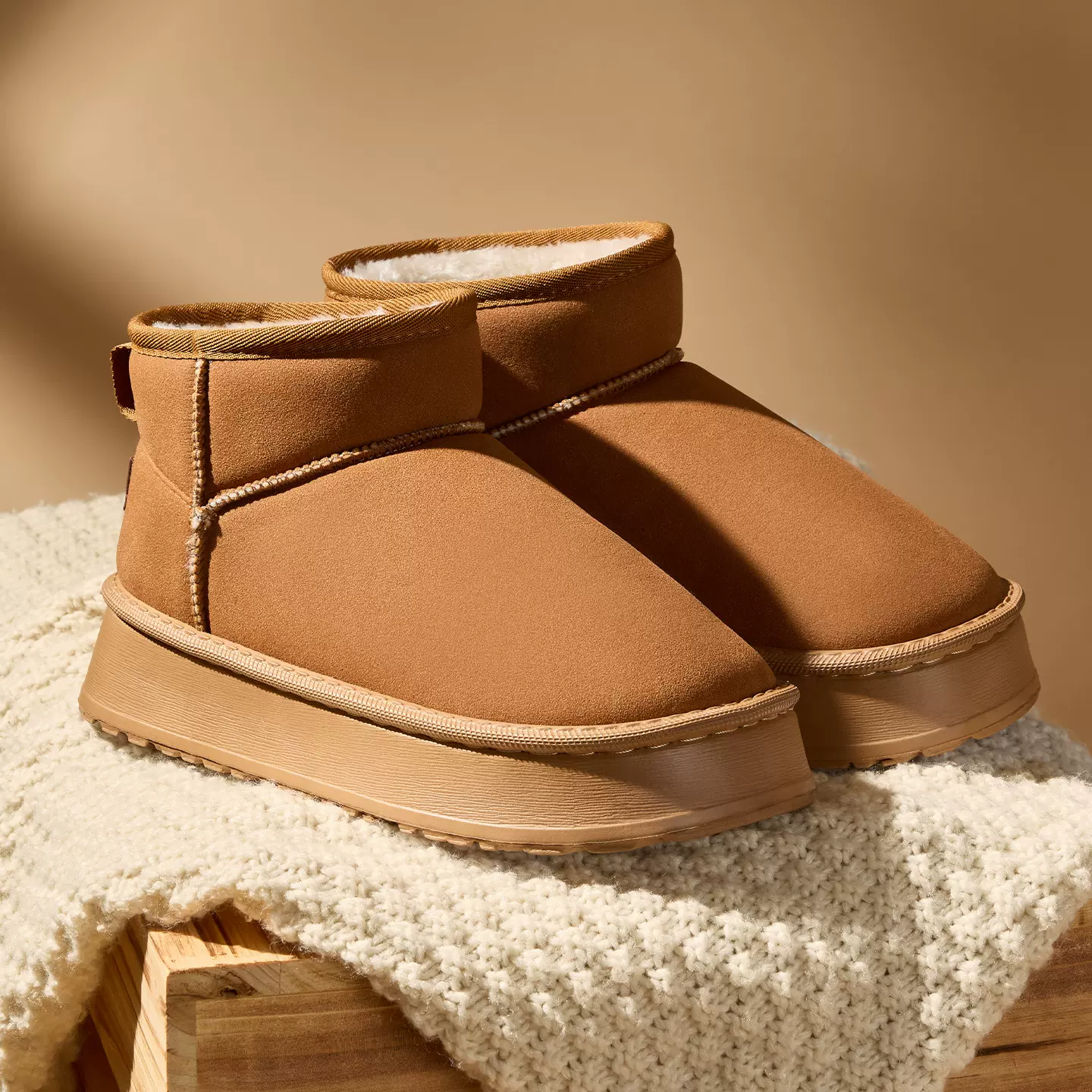 成人雪地靴面包鞋女2025新款冬季加绒加厚防滑保暖棉鞋通勤女鞋