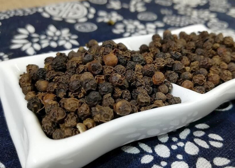 Black Peppercorns Hu Jiao 500g Whole Dried Spice for Cooking and Seasoning specifications