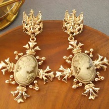 新款欧美夸张巴洛克合金夸张人像耳环女复古宫廷风文艺耳饰品