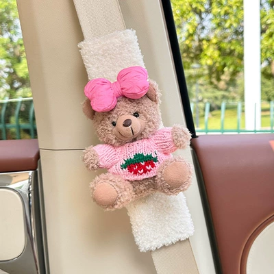 Manufacturer-customized car seatbelt protector, Seat belt shoulder pad - lamb-wool-shoulder-pads-with-bear-and-pink-strawberry-designs