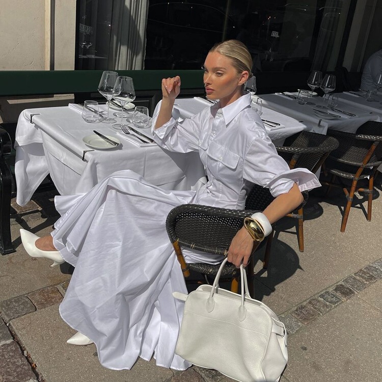 Designed Pleated Single-Breasted Shirt Dress, New Autumn Style, Turn-Down Collar, Long Sleeves, High-Waisted, Elegant White Long Dress Designed Pleated Single-Breasted Shirt Dress, New Autumn Style, Turn-Down Collar, Long Sleeves, High-Waisted, Elegant White Long Dress