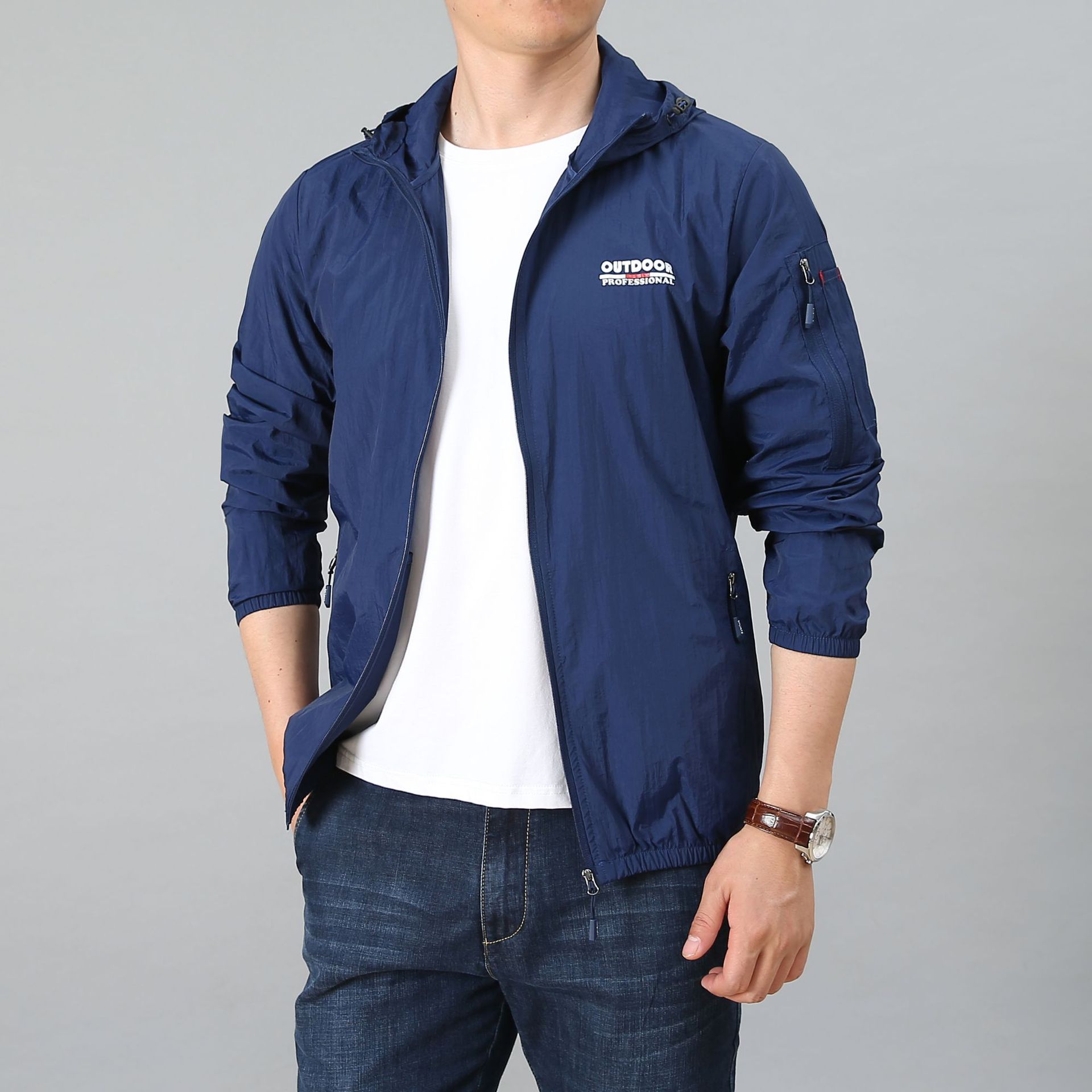 2023 Outdoor Clothes Men's Summer Jacket Skin Clothes Ultra-thin Breathable Men's Clothes Beach Long-sleeved Sports Coat