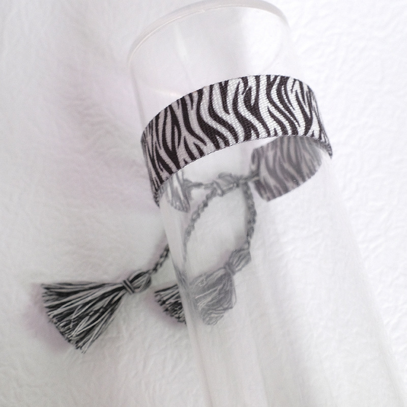 Bohemian Heart Shape Leopard Polyester rope Tassel Unisex Bracelets 1 Piece