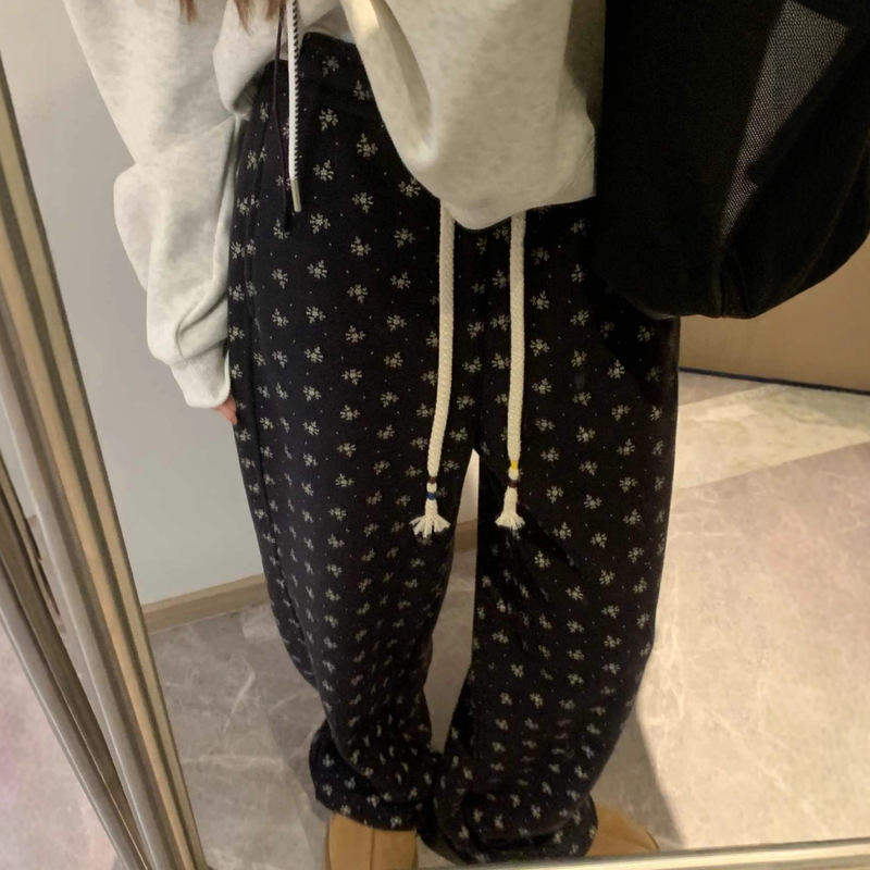 Xishi Thick Velvet! Floral Fleece-Lined Sweatpants for Women 2025 New Winter Loose Slimming Look Straight Leg Wide Leg Pants