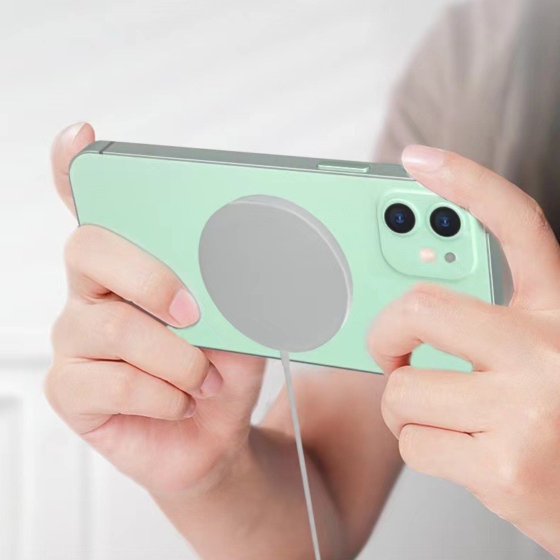 Cargador inalámbrico magnético MagSafe de aleación de aluminio para iPhone 12, adecuado para venta al por mayor transfronteriza