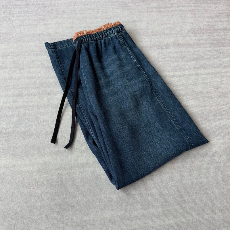 100% Lyocell, Soft and Cool! Color-Blocked Elastic Waist, Lightweight, Comfortable, Loose Straight-Leg Wide-Leg Jeans for Women 100% Lyocell, Soft and Cool! Color-Blocked Elastic Waist, Lightweight, Comfortable, Loose Straight-Leg Wide-Leg Jeans for Women