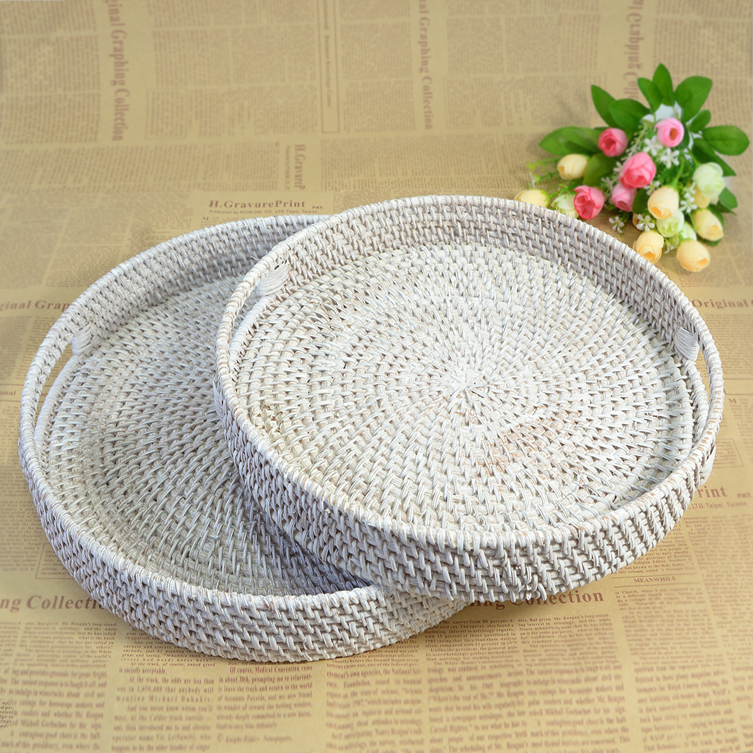 Handwoven Rattan Storage Basket With Lid Handles And Fabric Lining_voghion.com