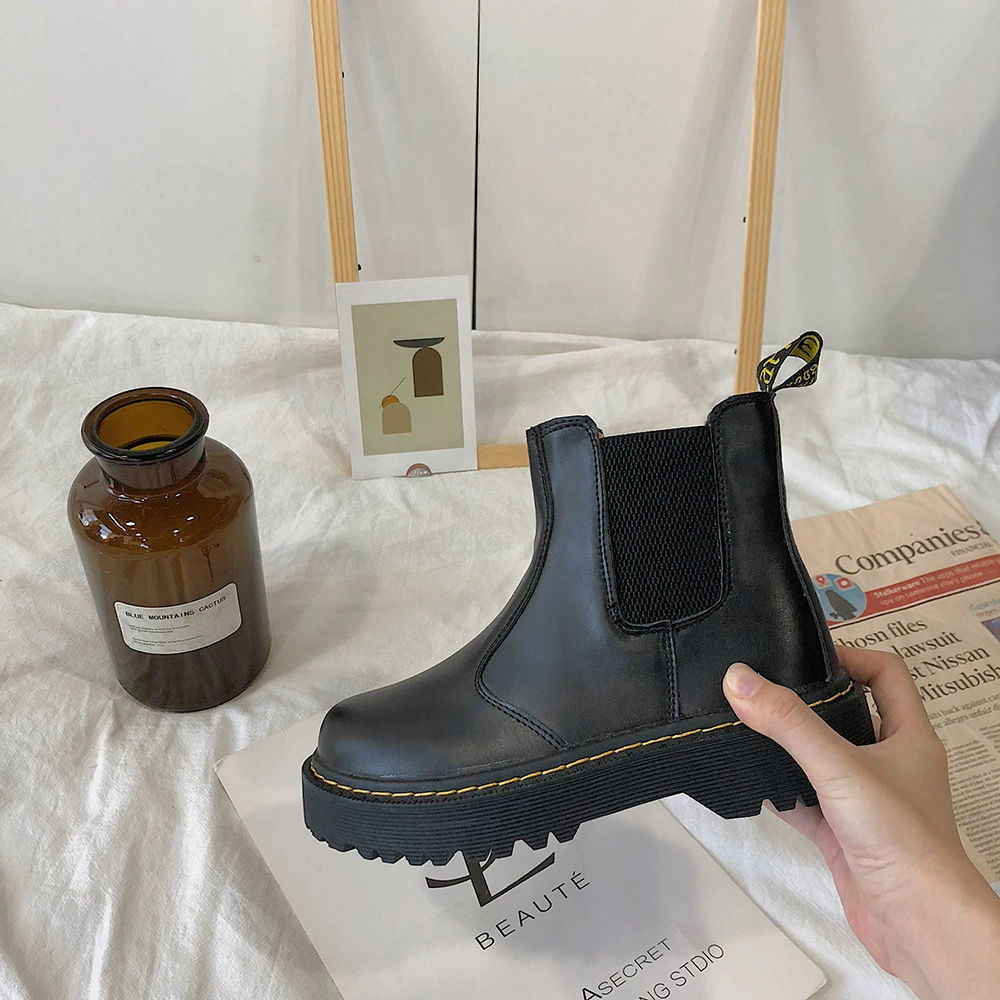 Красивый Ботинки женские колледж Британский Стиль Мода Новый стиль ретро стиль толстая подошва увеличенные мотоциклетные ботинки партии