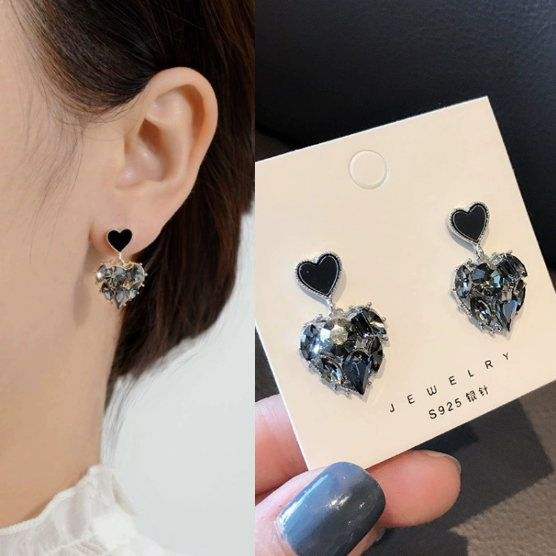 Серебряные серьги с иглой, серебро 925, акценты циркония и кошачий глаз, микроинlay, лёгкие 0.008 кг