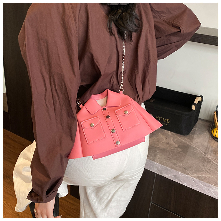 Women's Pu Leather Clothes Streetwear Square Magnetic Buckle Shoulder Bag display picture 10