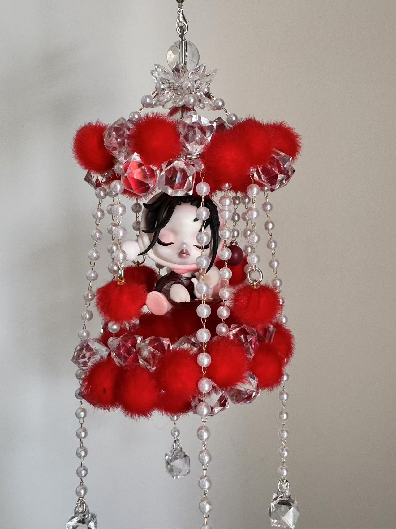 盲盒车挂 抖音直播拆盲盒车载装饰香妃毛球重工车挂泡泡码特成品