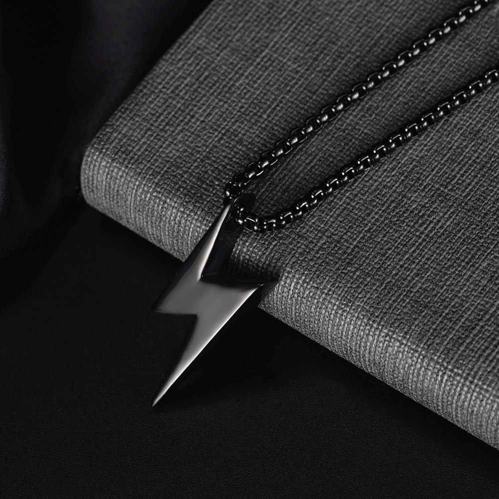 Polishing Design Simple Style Streetwear Lightning Titanium Steel Polishing Unisex Pendant Necklace Men Pendant Necklaces