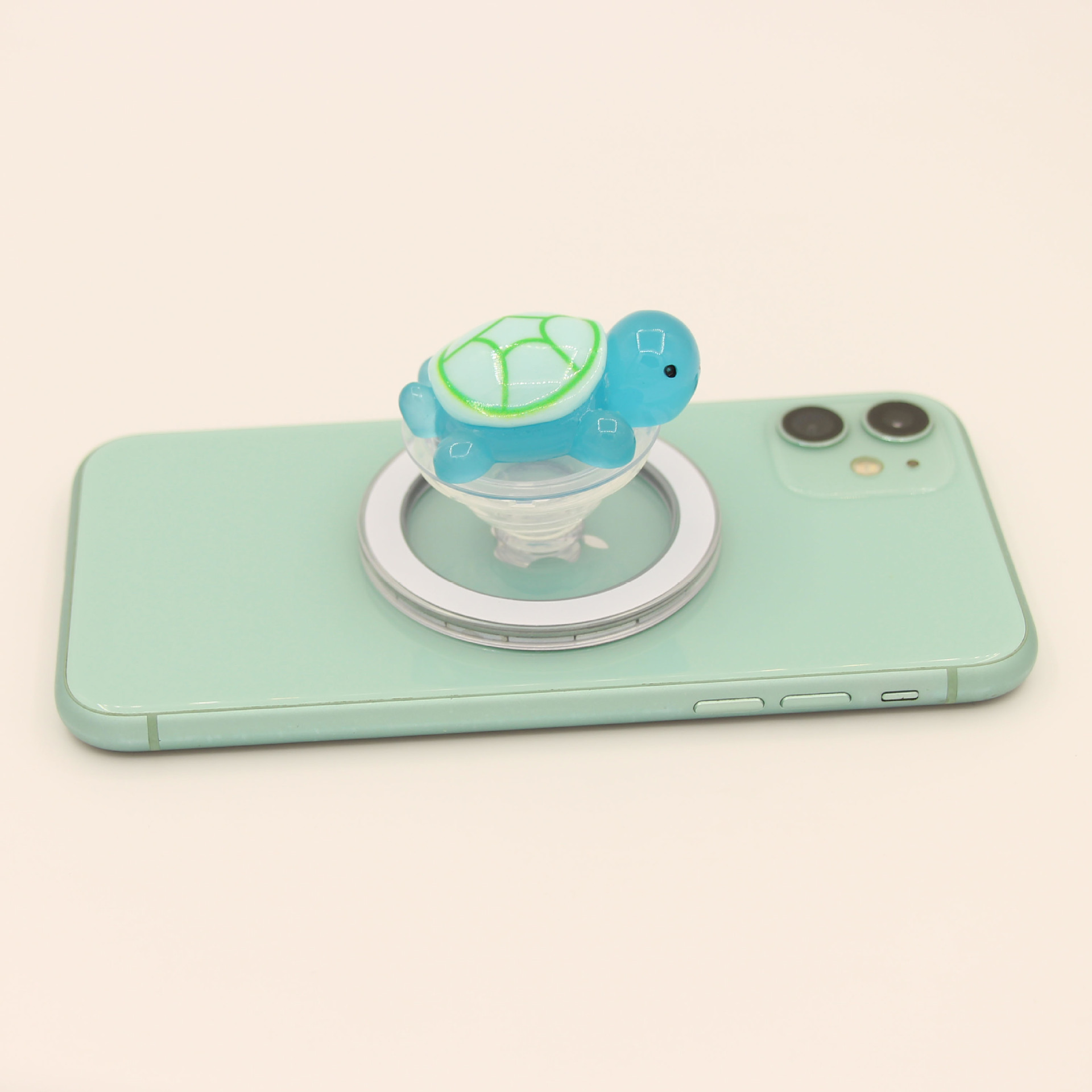 Cross-Border Popular Luminous Turtle Magnetic Mobile Phone Airbag Holder Retractable and Rotatable High-Transparency Adhesive Holder Wholesale
