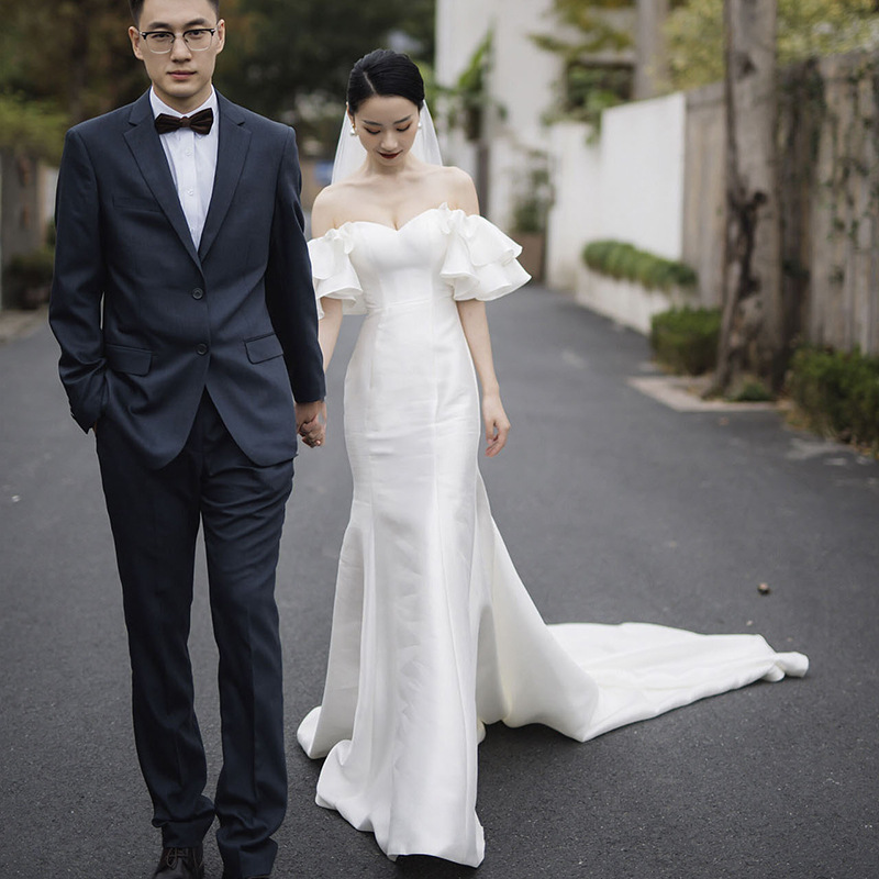Vestido de novia de satén estilo sirena, nuevo estilo 2026, elegante vestido de recepción y salida para la novia, vestido adelgazante de ensueño súper mágico.