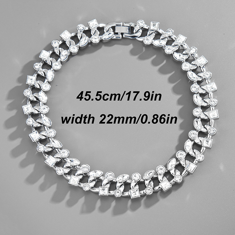 Fashion Geometric Alloy Inlay Rhinestones Unisex Necklace 1 Piece