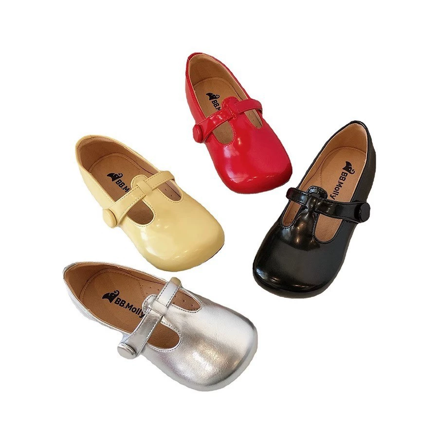 Маленькие кожаные туфли для детей 2024 Летние новые студенческие сценические туфли для девочек