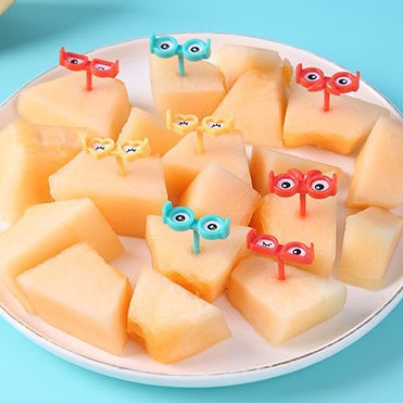 Uso doméstico Cartoon Tenedores para fruta para niños Creativo Animales para niños Set de palillos de plástico para fruta Palillos para fiambrera