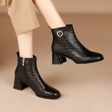 羊皮短靴女2021年女靴新款方头中跟鞋黑色棕色短筒单靴子大码女鞋