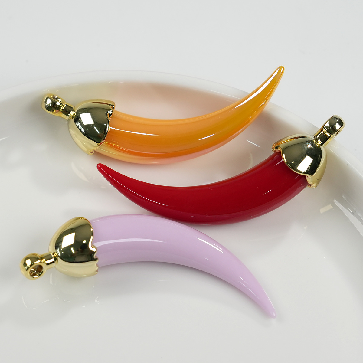 All Seasons Season Polished Finish 1 Piece Acrylic Chili Polished Pendant DIY Ornament Accessories