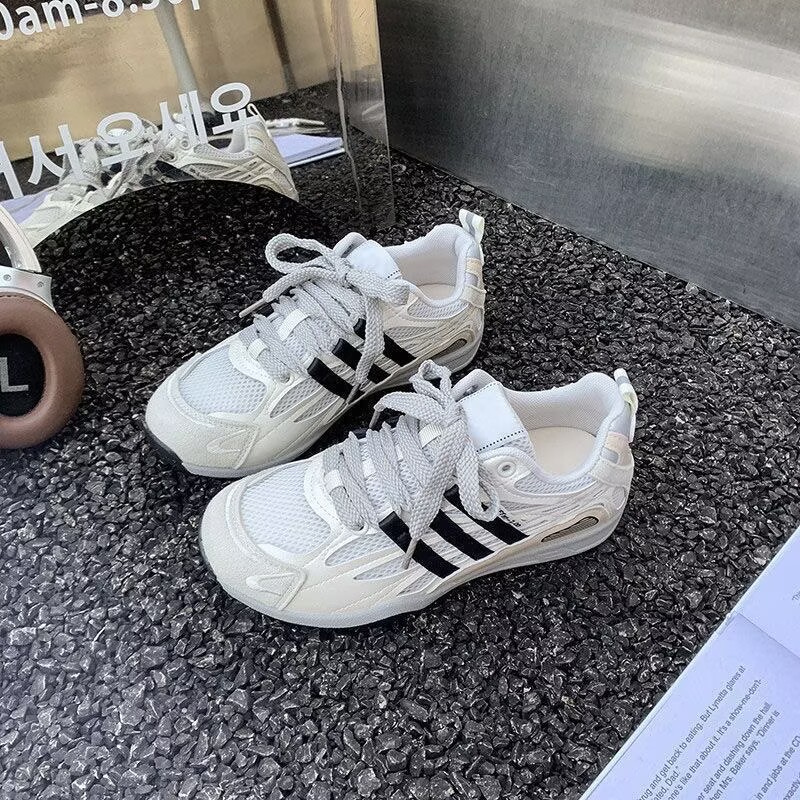Women's German training shoes 2026 new model for spring and autumn, super popular retro fashion versatile mesh breathable sneakers