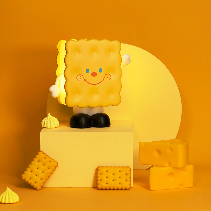 創意卡通小餅乾伴睡可愛餵奶小夜燈充電節日禮物diy動作氛圍夜燈