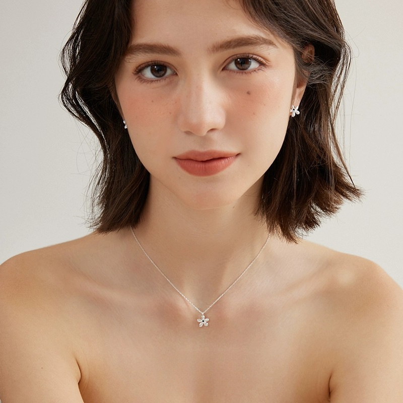 通体S925纯银海棠印记高级精致肌理感迷你小花朵日常百搭女士项链|undefined