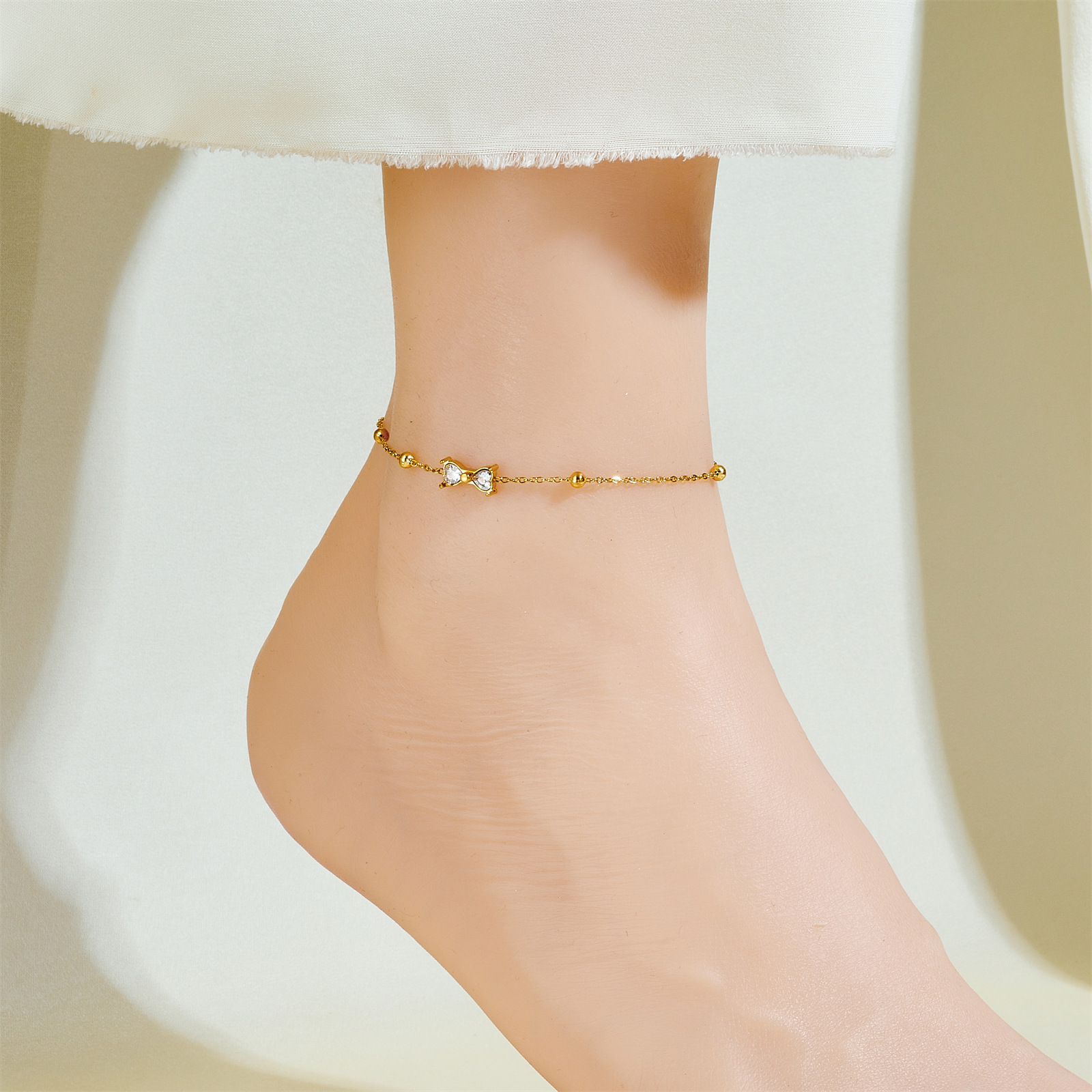 Nuevo diseño de moda exquisita pulsera simple conjunto de joyería temperamento femenino arco collar de zircon