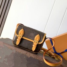 ӑBоƬHSatchel ] 羳μб