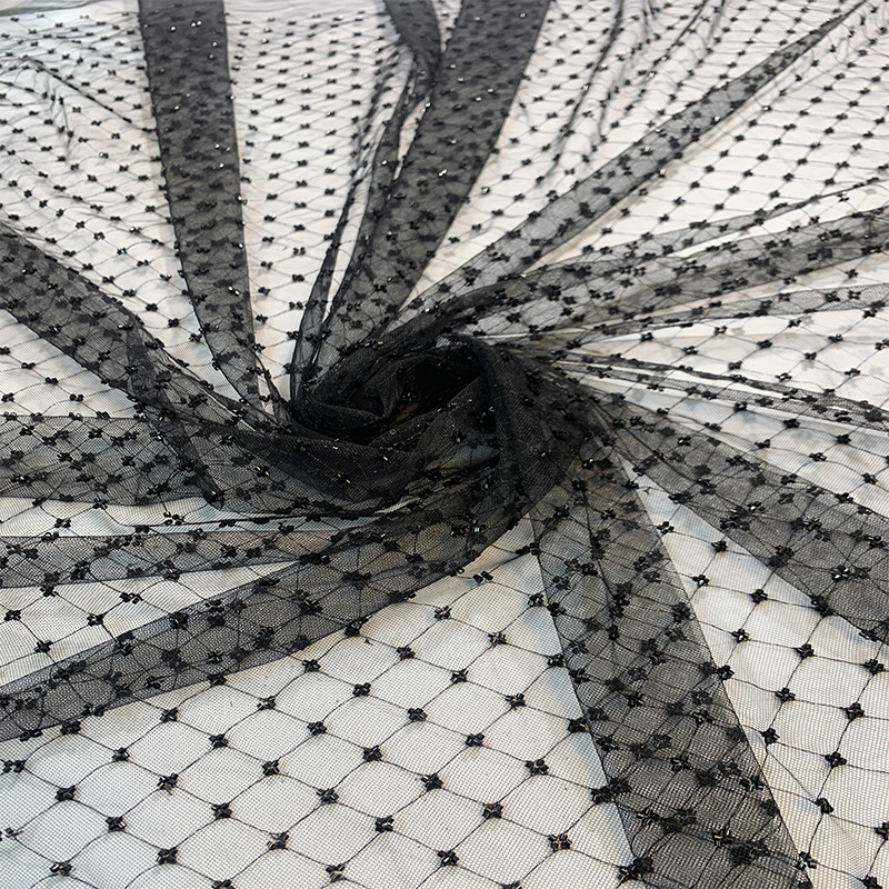 Proveedor de stock bonito tubo de cuentas bordado vestido de tela de malla tulle cuentas bordadas tela de vestido de noche