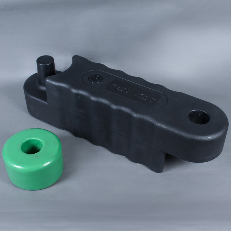 卡丁车护栏跑道室内赛道围栏防护栏注水水马塑料加厚围挡防撞