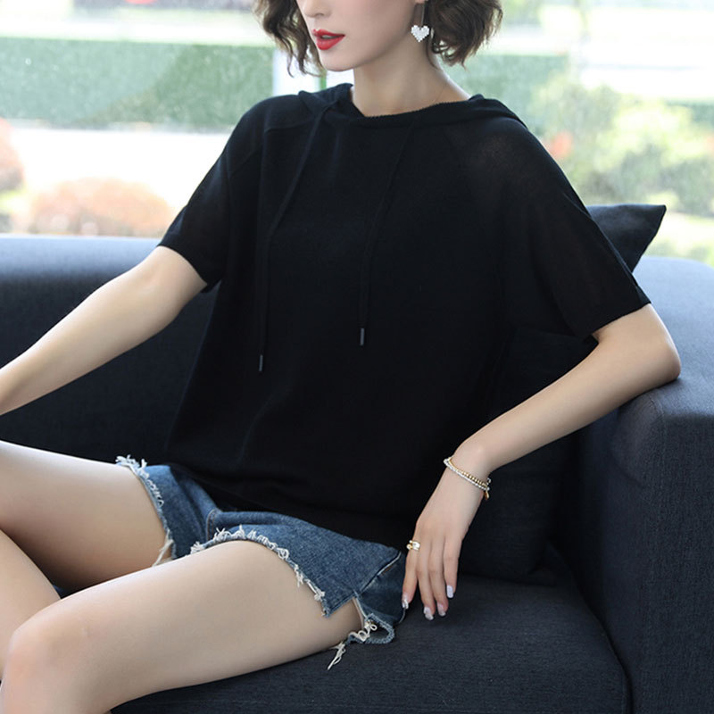 검은색