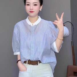 西蒙莱纳欧货2026夏季新款蓝色翻领条纹上衣韩版时尚独特别致五分