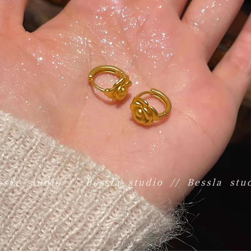 2256 gold, flowered