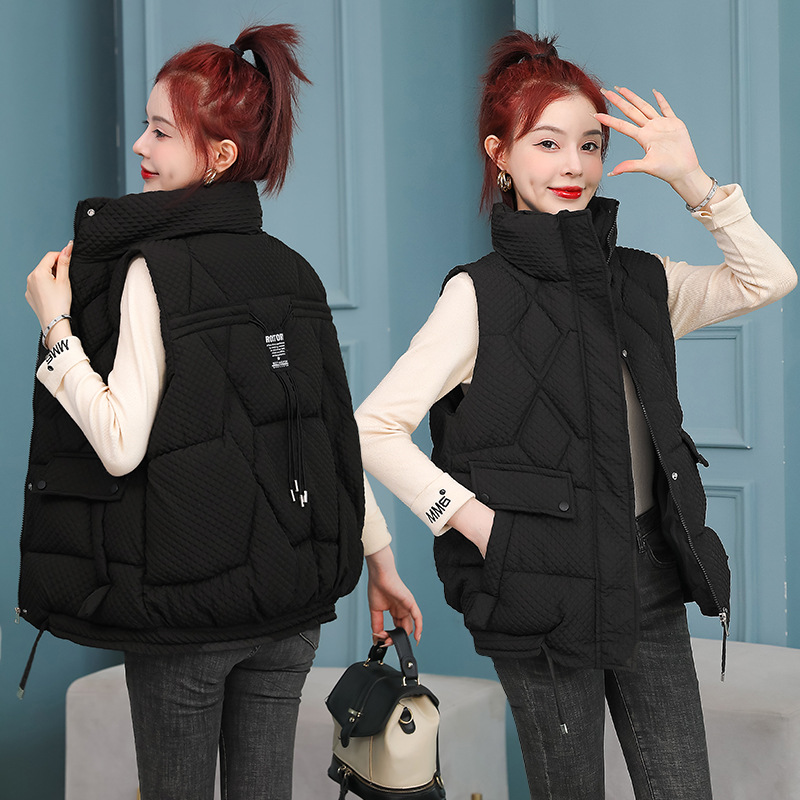 Otoño y invierno de 2023 nuevo chaleco de algodón corto de moda coreano abrazadera de caballo universal chaleco de hombro suelto chaqueta