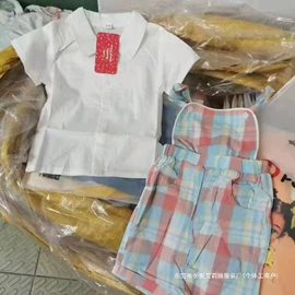 女士手提包;童套装;女士斜挎包