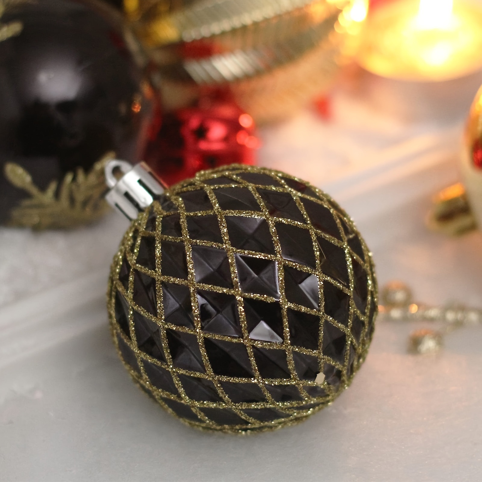 Transfronterizo 6cm24 bola de Navidad de plástico pintado de oro negro árbol de Navidad centro comercial ambiente de Navidad bola de decoración