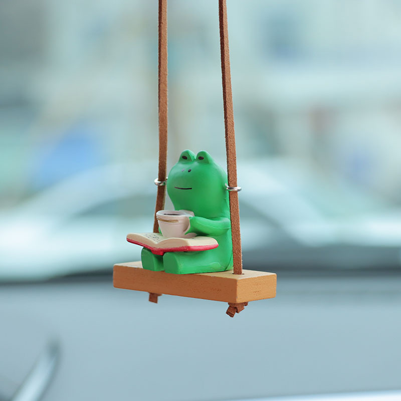 Cartoon frog sitting sofa cross-border car decoration interior pendant pendant car pendant decoration