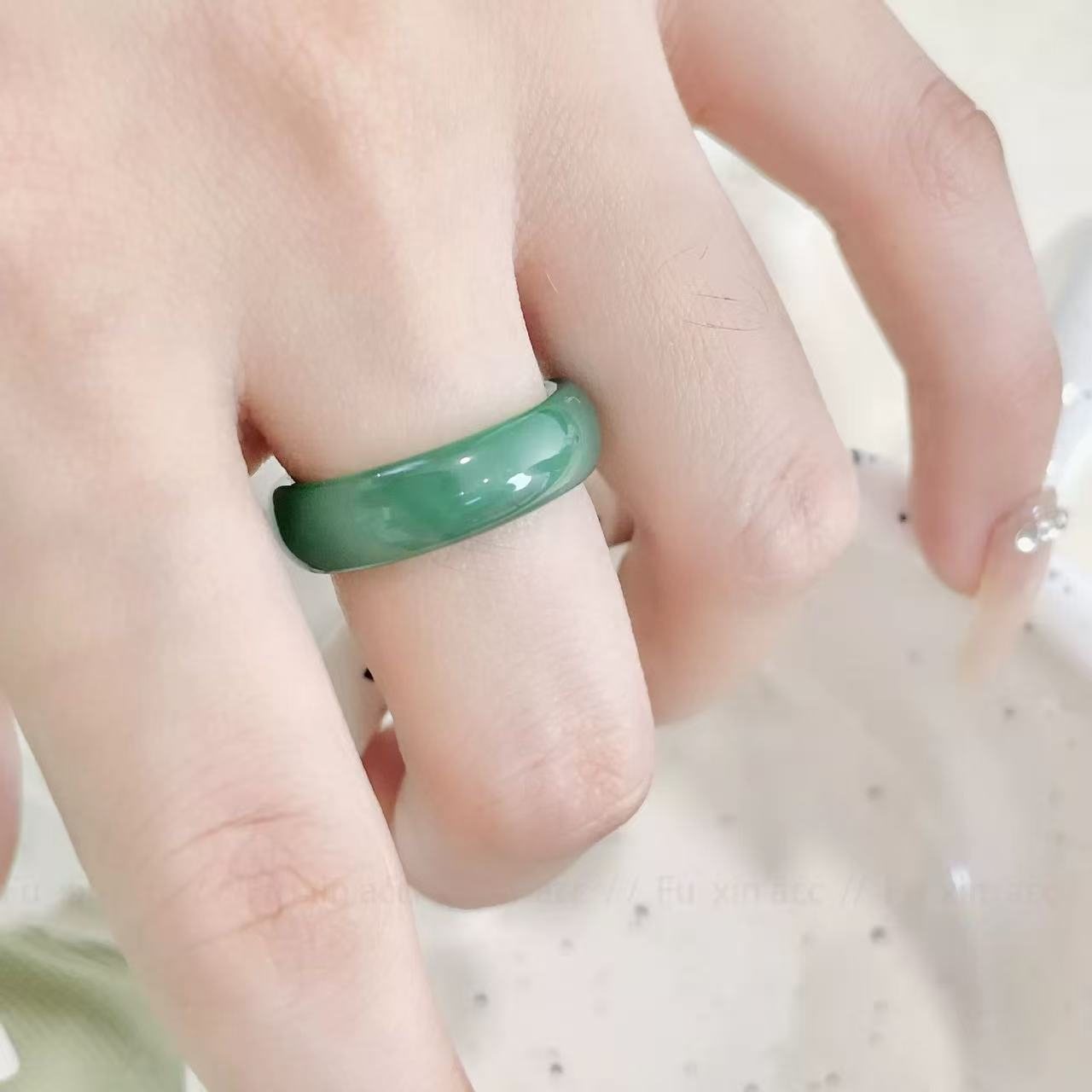 Natural Green Chalcedony Agate Ring For Women Designer Jewelry_voghion.com