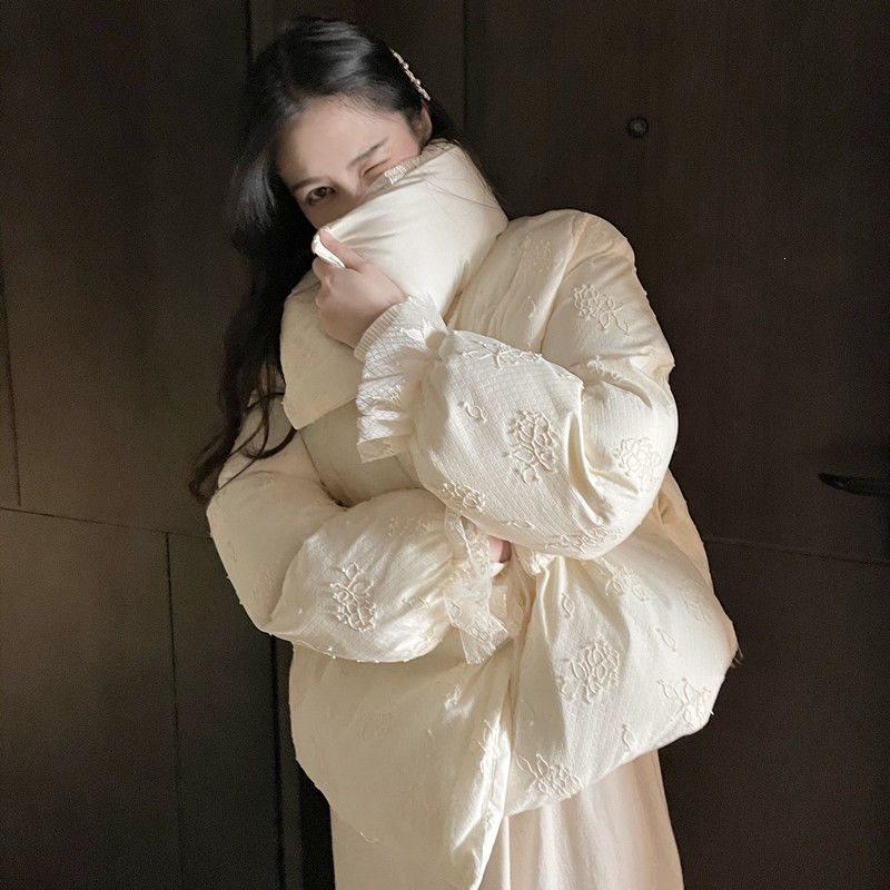 2026反季新款蕾丝小香风宽松羽绒服女白鸭绒韩版短款小个子外套