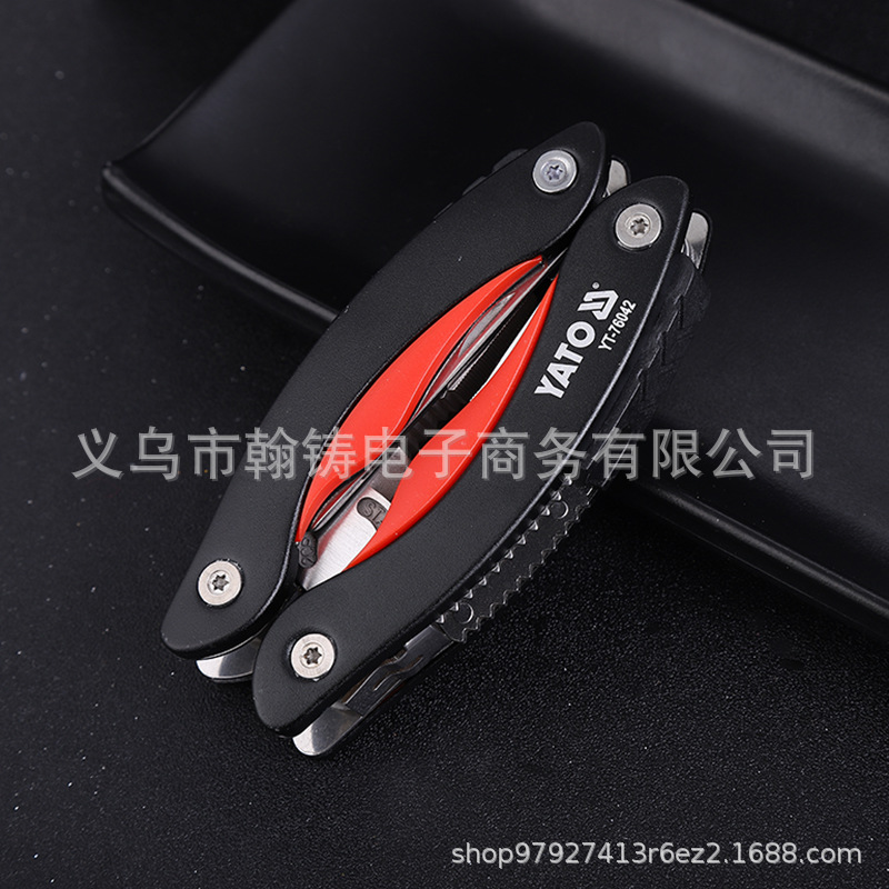 厂家直供不锈钢多功能钳子户外野营登山折叠随身携带多用组合工具